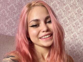 camgirl playing with dildo VanessaFinc