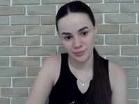 I am a sweet, open and sociable girl who loves to have fun and remember it forever.