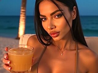 naked webcam girl picture CaitlynEva