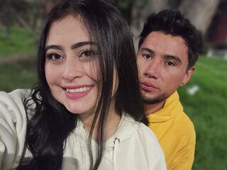 live couple sex cam show AbrilyMayo