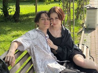 hot cam couple masturbating with vibrator AnnyJohny