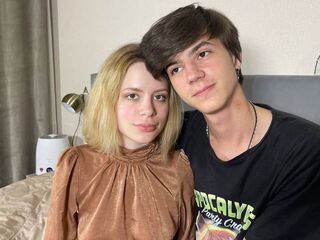 fucking webcam couple liveshow AshleyandBridget