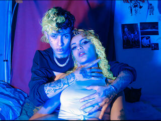 hot cam show DanAndLila