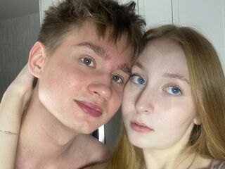 live couple blowjob JhonyAndAlice