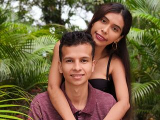 hot cam couple masturbating with sextoy LuccyAndJames