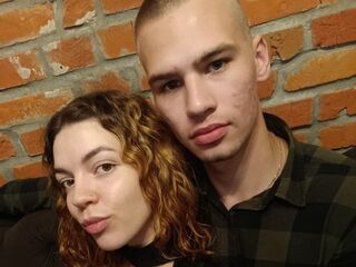 hot naked webcam couple having sex MaxAndEva