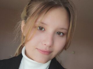 flirt chat room AliciaBergreen