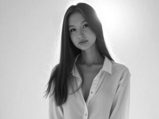 beautiful girl AstridManning