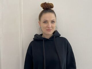 free jasmin livecam BattyLee