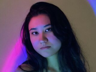 camgirl playing with sex toy BellaBibo