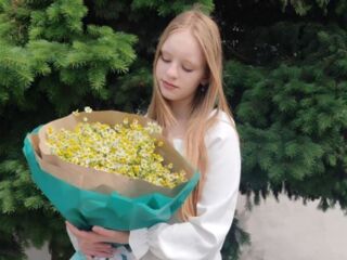 jasmin sexshow ChristieBrozyna