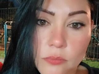 adult webcam DevoraBarone