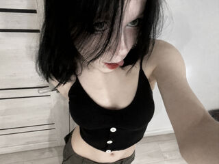 chatroom webcam photo DoraCoote