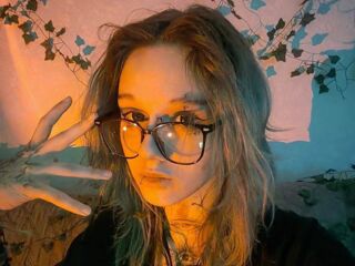 livesex camera FloraMuse