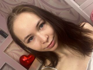 naked girl with webcam masturbating with dildo GladysDryer