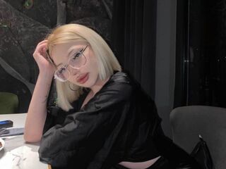 camwhore nude JuliaBase