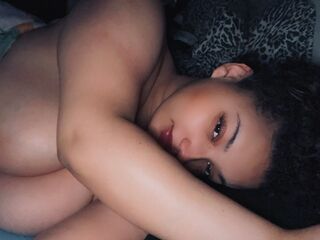 cam girl showing tits KatieRowland