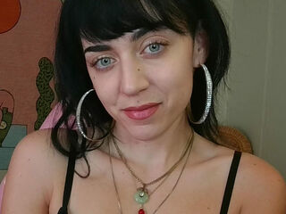 cam girl playing with vibrator KennediFox