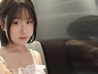 hot webcam slut LilyBrooklyn