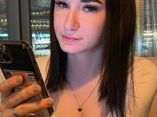 free livesex LilyGrows