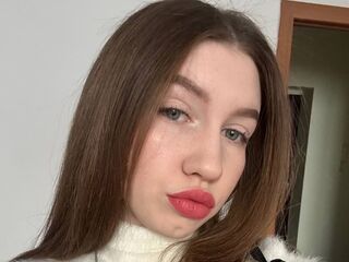 beautiful girlcam LunaMee