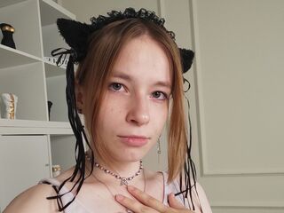 hot webcam slut LynetteHeart