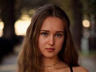 naked webcamgirl picture MabelleWahn