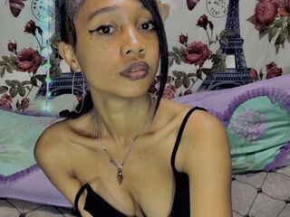 webcamgirl live sex MacuttyMiria