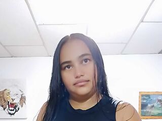 live teaser cam MaloryGarcia
