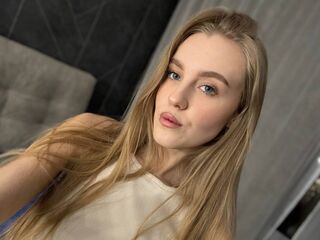 nude webcamgirl MargoRiter