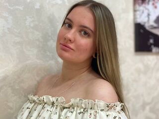 naughty cam MilaCarters