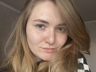 naked girl with webcam MissBrooksy