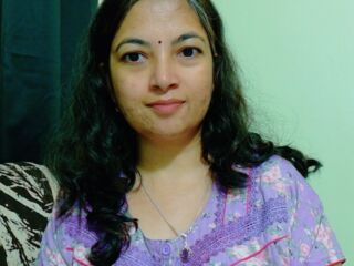 hot cam girl MohMaya