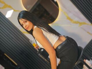 hot cam girl masturbating with vibrator NataliaTom