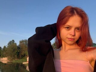 beautiful girl RebaDoty