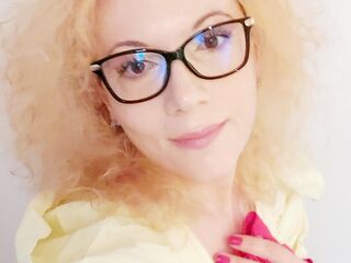 naked girl with webcam ScarlettJourney