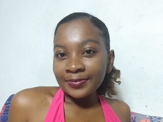 chatrubate cam girl SoalyEvelyne