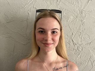 naked cam girl SteshaShow