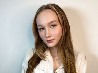 camgirl live sex photo SynneFell
