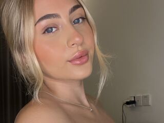 hot strip tease show TamaraTemptation