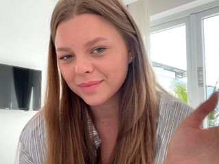 free livecam TeneshaQuinerly