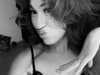 camgirl masturbating with vibrator TerisaKehr