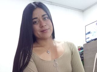 girl cam ZoheCooper