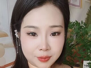 naughty cam girl masturbating with dildo zhangbing
